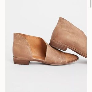 Free People Royale Flat 39/US 9